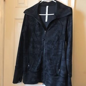 Lululemon stride jacket